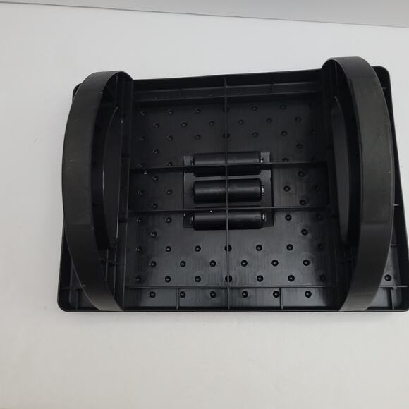 Ergonomic Under-Desk Foot Rest - Picture 7 of 8